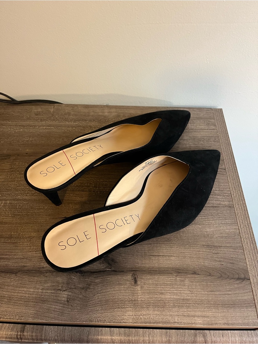 SOLE SOCIETY Maleah Black Pointed-Toe Mule Heels - Picture 3 of 7